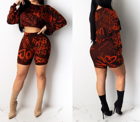 Round neck printed two-piece waist shorts